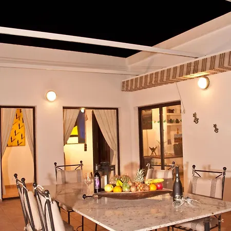 In Mit Privatem Pool Vakantiehuis